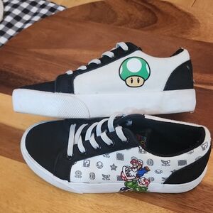Super Mario Bros. Kids Sneakers